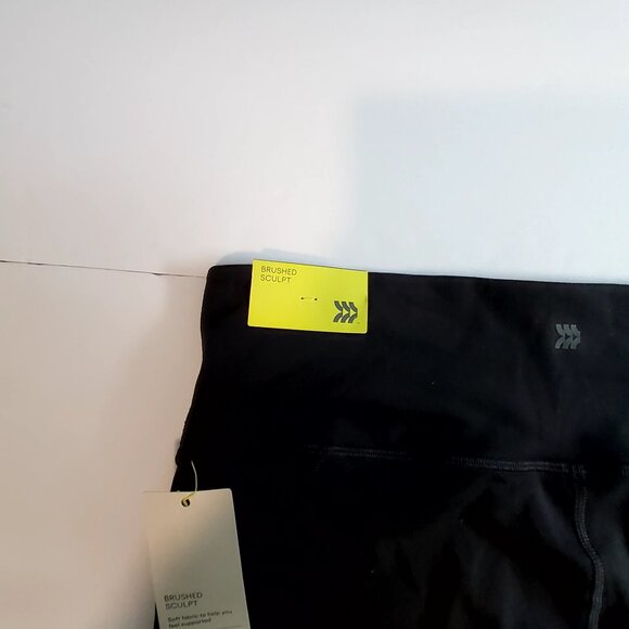 All In Motion High-Rise Black Bike Shorts Size XL Polyester/Spandex - Picture 9 of 9